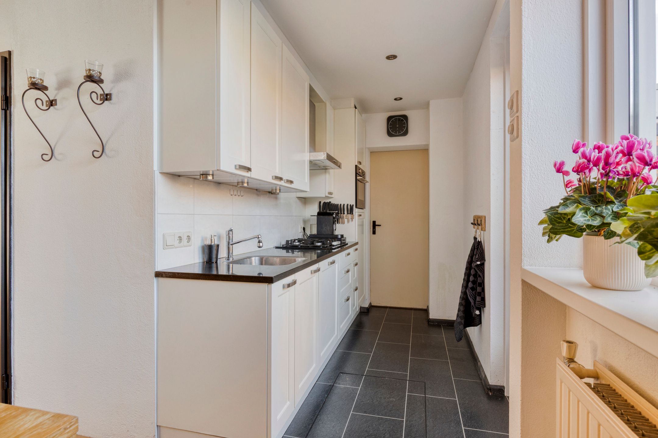 Photo 9 of L.H. Pottstraat 11