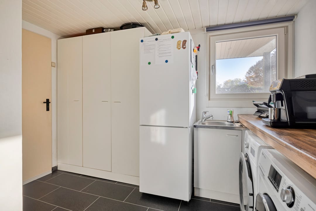 Photo 13 of L.H. Pottstraat 11