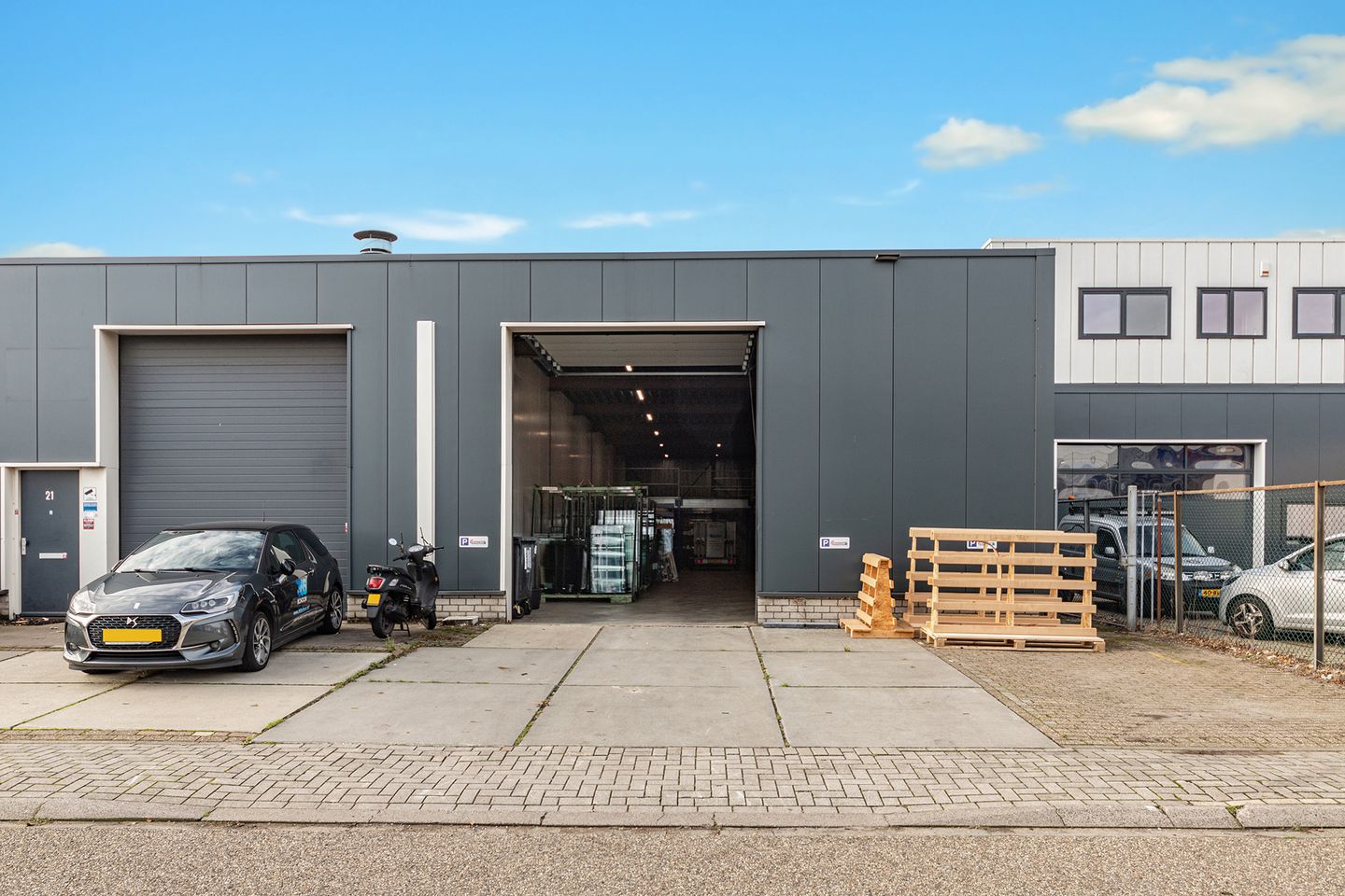 Bekijk foto 2 van Zomerdijk 23