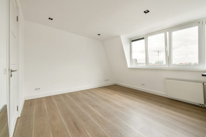 Foto 10 van Generaal Cronjéstraat 101