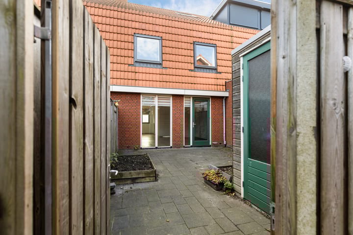 Photo 16 of Hein Burgersstraat 38