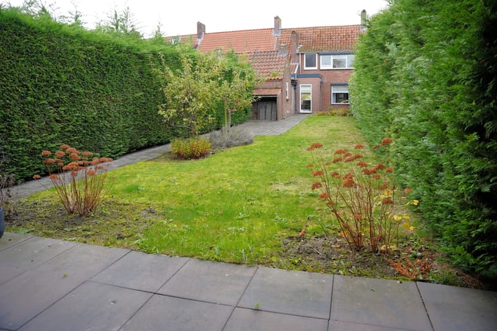 Foto 37 van van der Slikkestraat 5