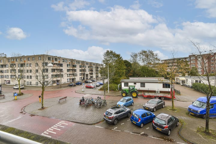 Foto 7 van Brentanostraat 16