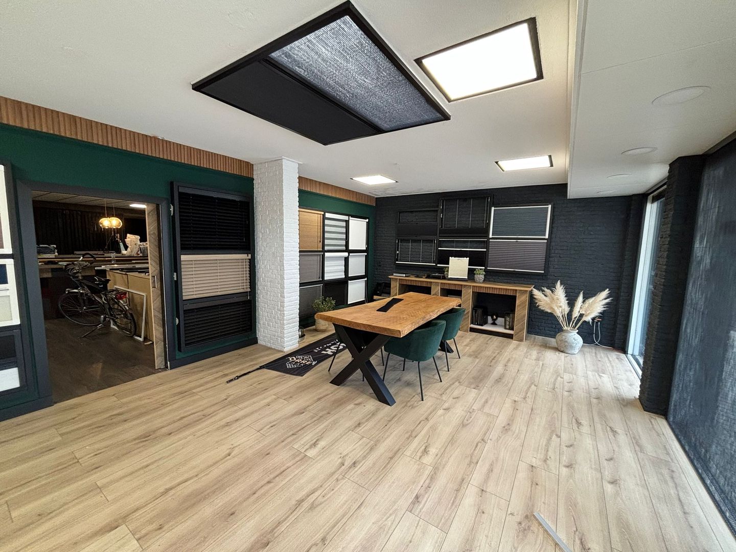 View photo 2 of Meijersweg 3-A