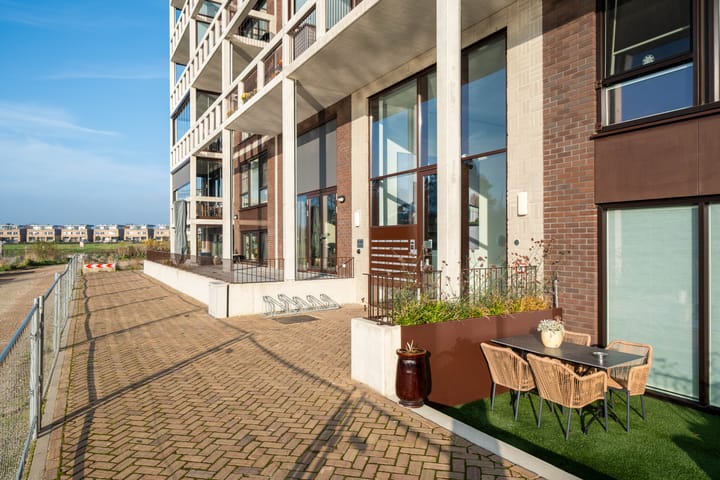 Photo 7 of Hanzekade 126