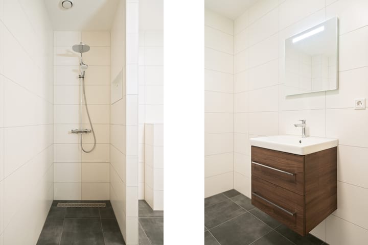 Photo 24 of Hanzekade 126