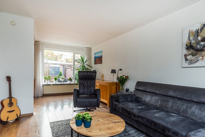 Photo 12 of Mr. Jan Tuningstraat 18