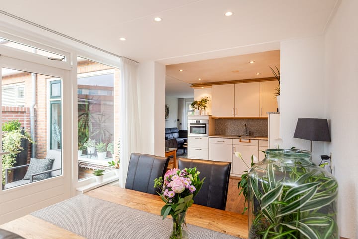 Photo 16 of Mr. Jan Tuningstraat 18