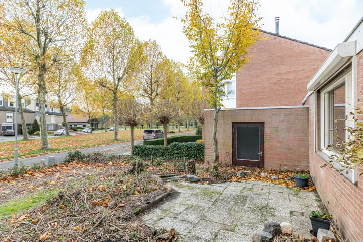 Foto 24 van Prinses Christinalaan 14