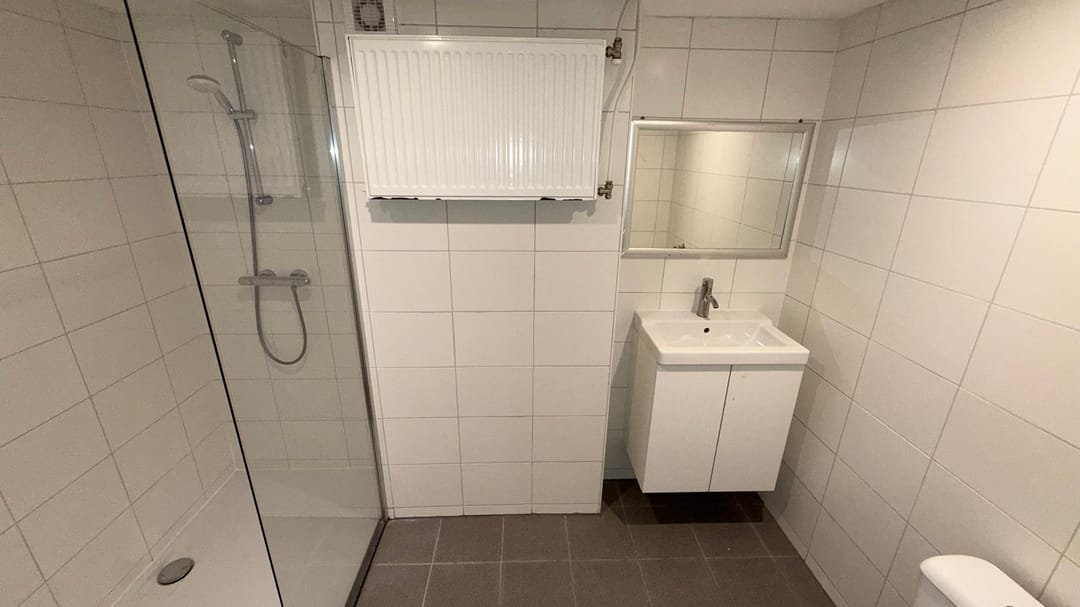 Photo 22 of van der Helstpark 75