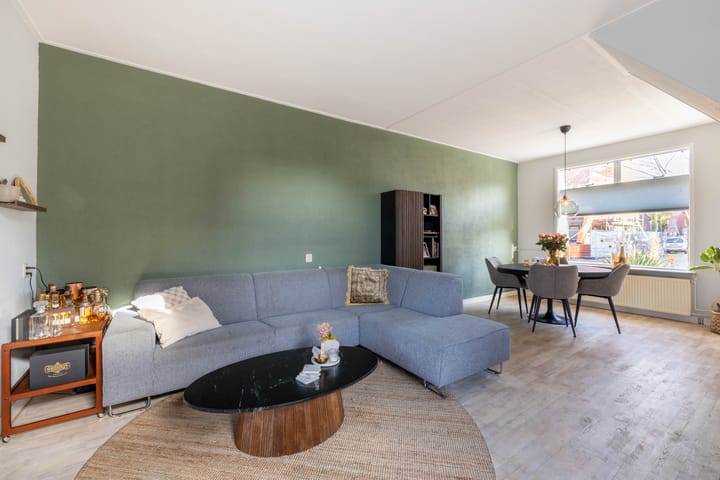 Photo 6 of Zwanebloemstraat 81