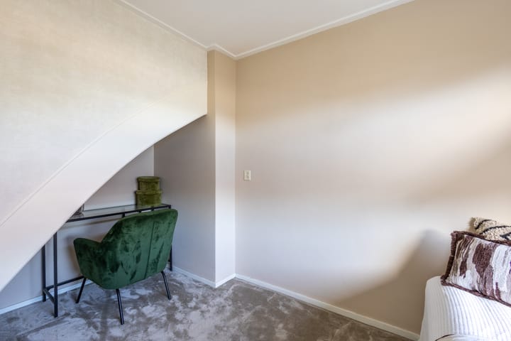 Photo 17 of Van den Boschstraat 17