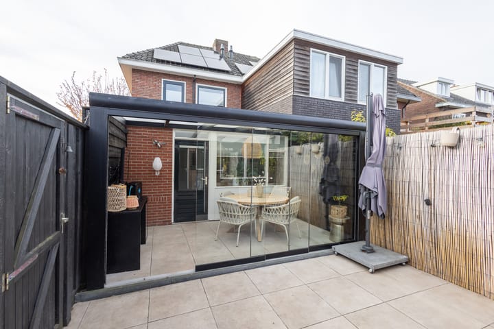 Photo 24 of Van den Boschstraat 17