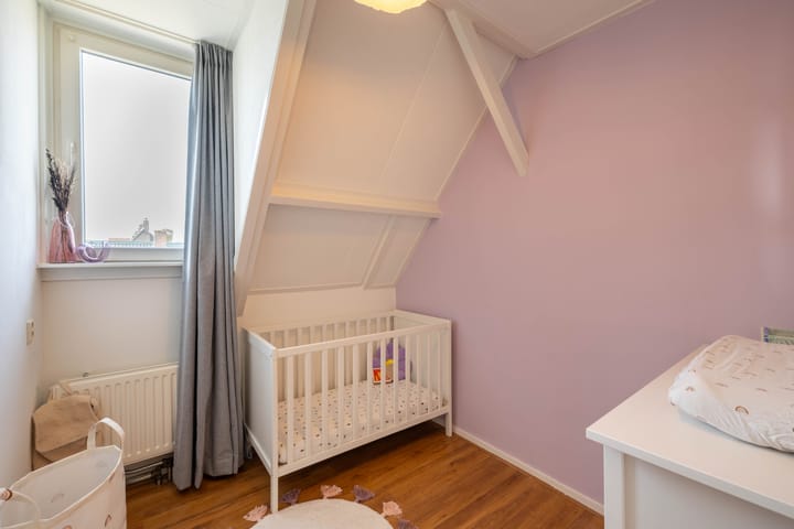 Photo 17 of Zwanebloemstraat 81