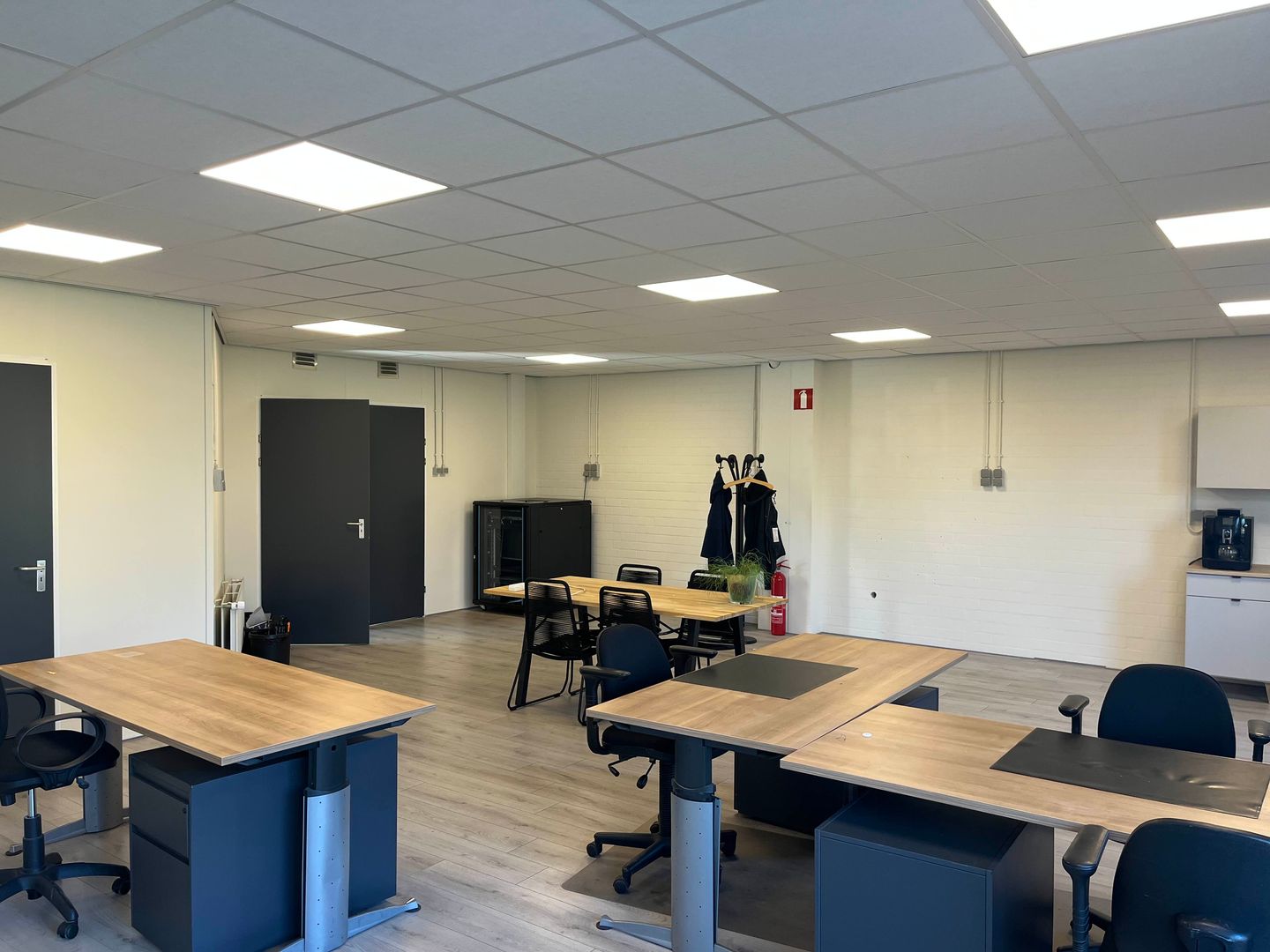 View photo 4 of Vliet 24