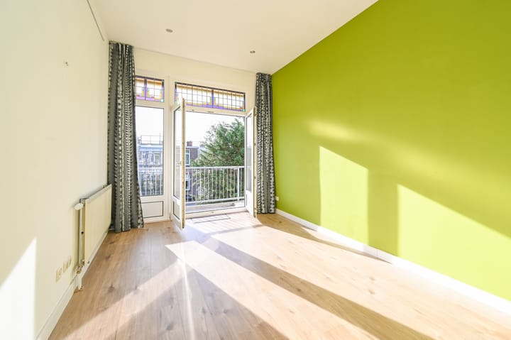 Photo 3 of Caan van Necklaan 204