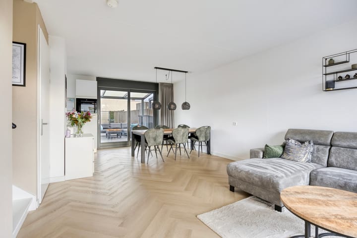 Photo 6 of John Denverlaan 39