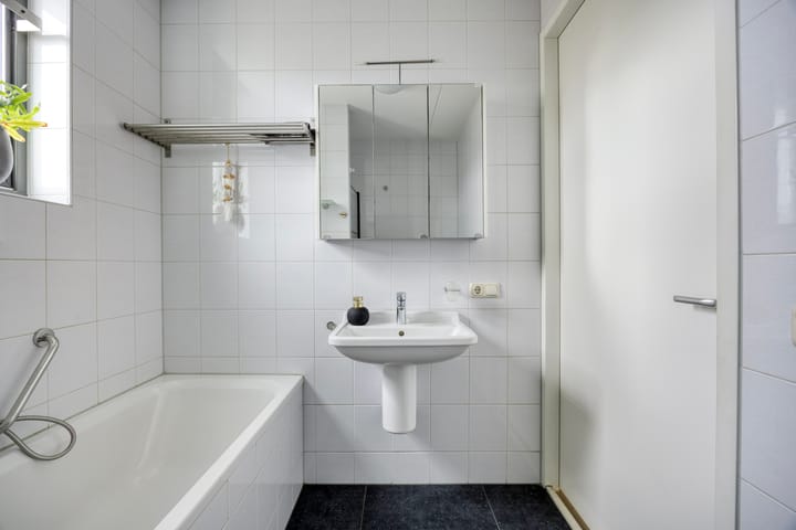 Photo 12 of John Denverlaan 39