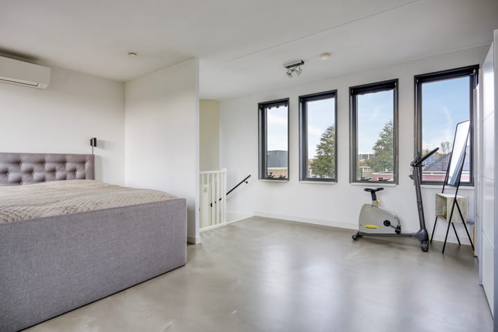 Photo 20 of John Denverlaan 39