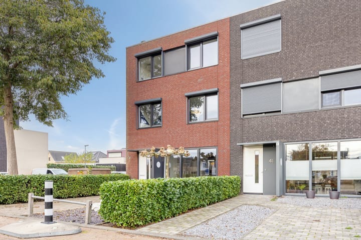 Photo 25 of John Denverlaan 39