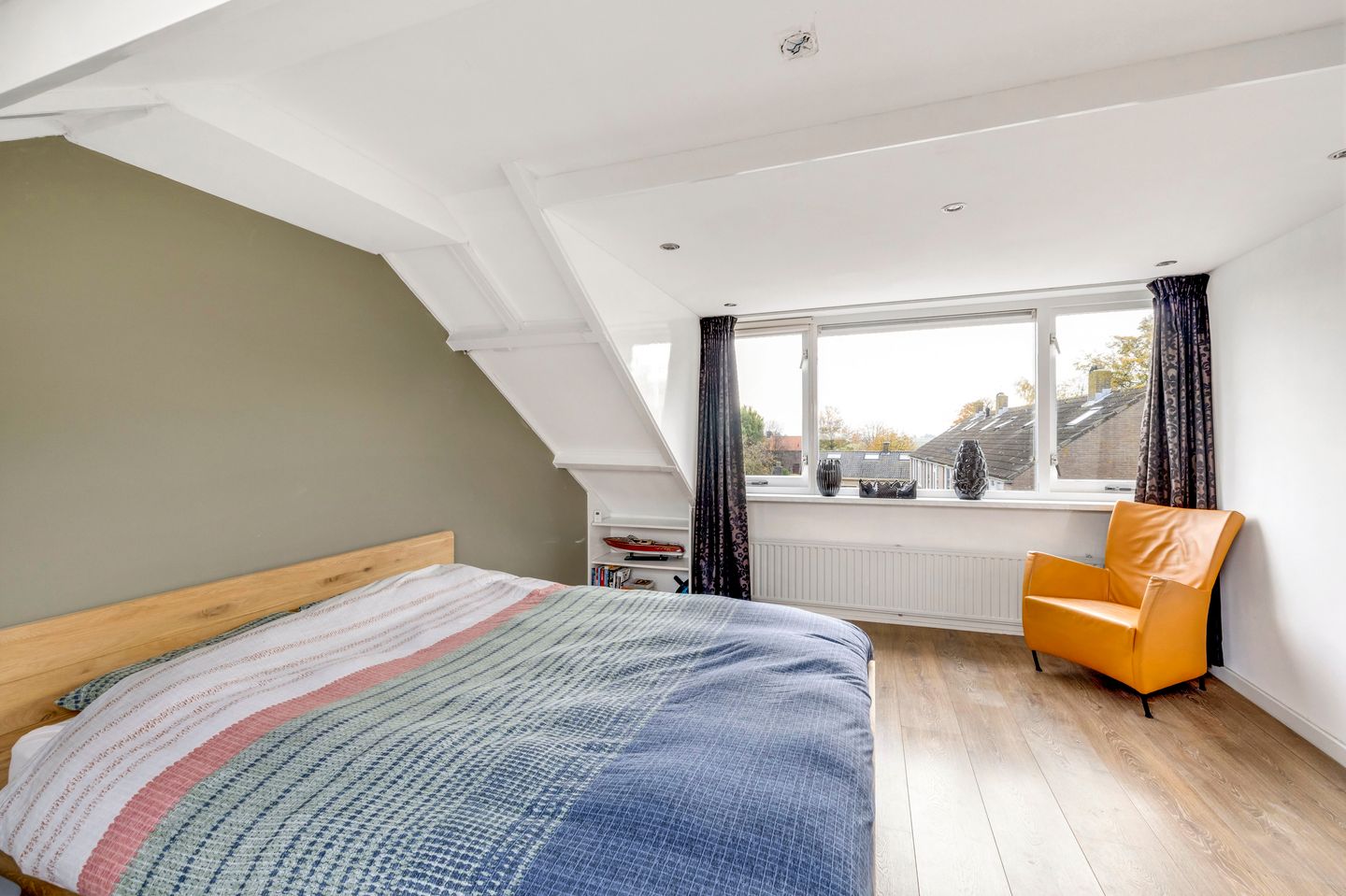 Foto 40 van Julianastraat 19