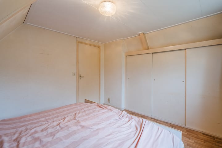 Foto 33 van Laanweg 13