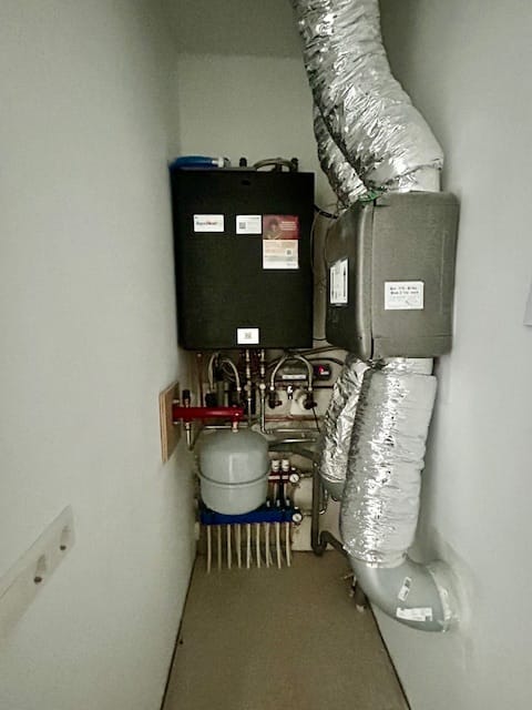 Foto 13 van Aalscholverpad 175