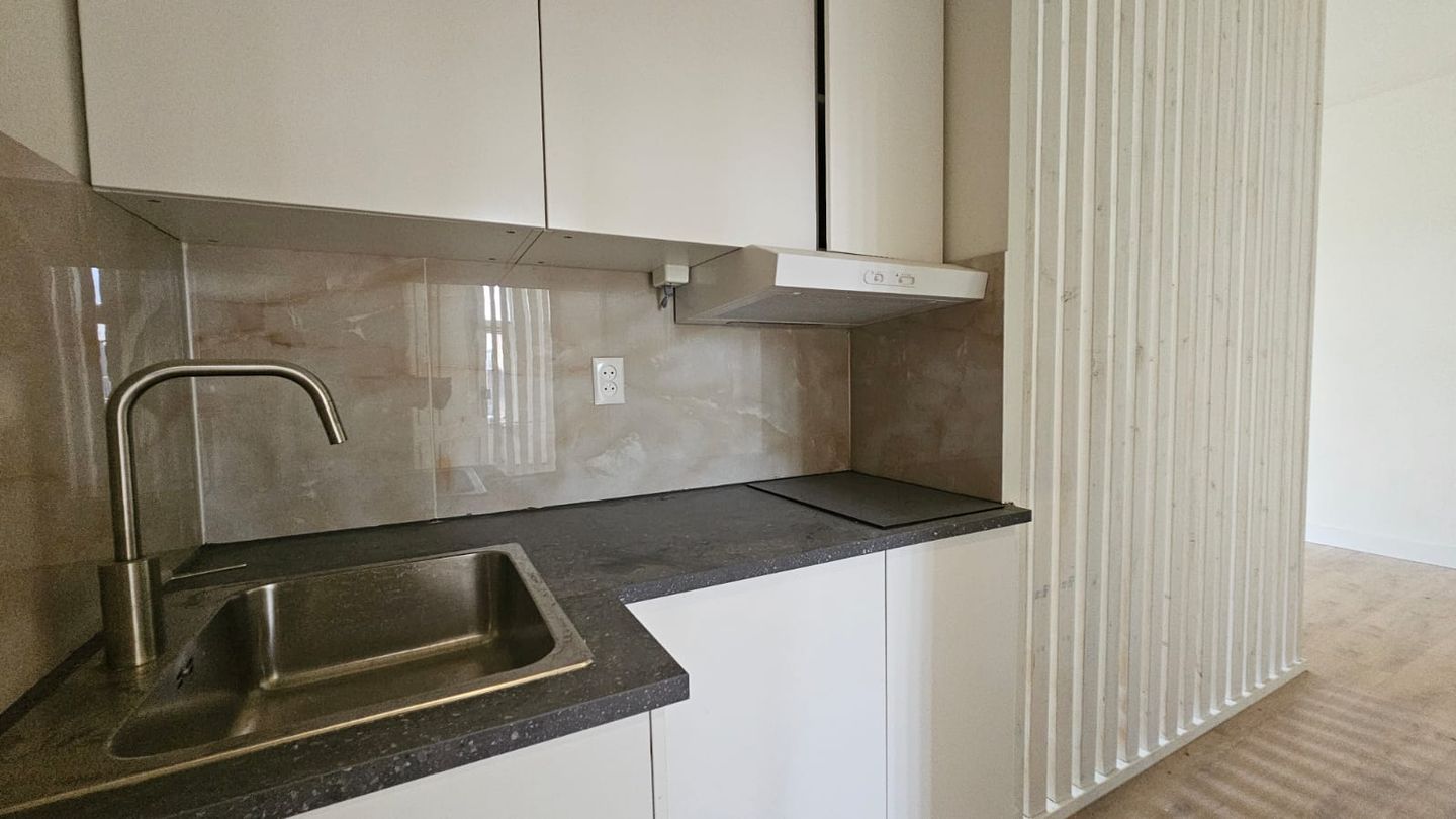 Foto 5 van Hofwijckplein 74-J