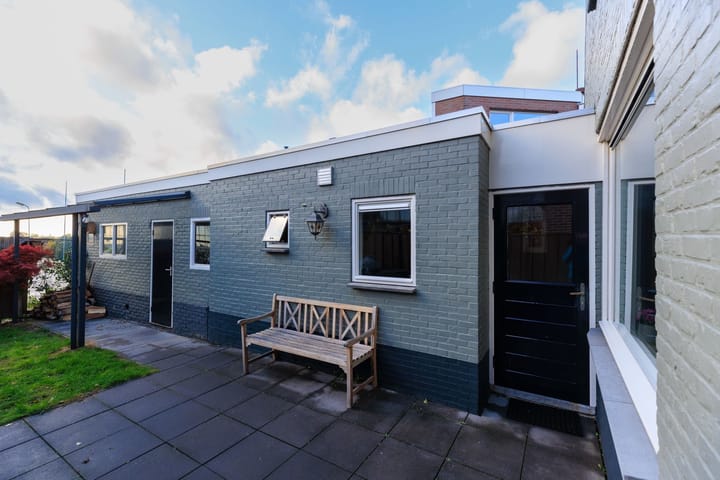 Foto 16 van Altenastraat 8