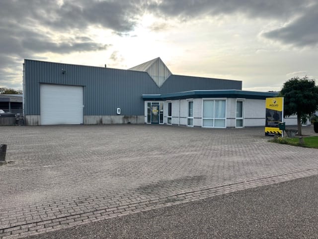 View photo 1 of Pannenweg 333-335