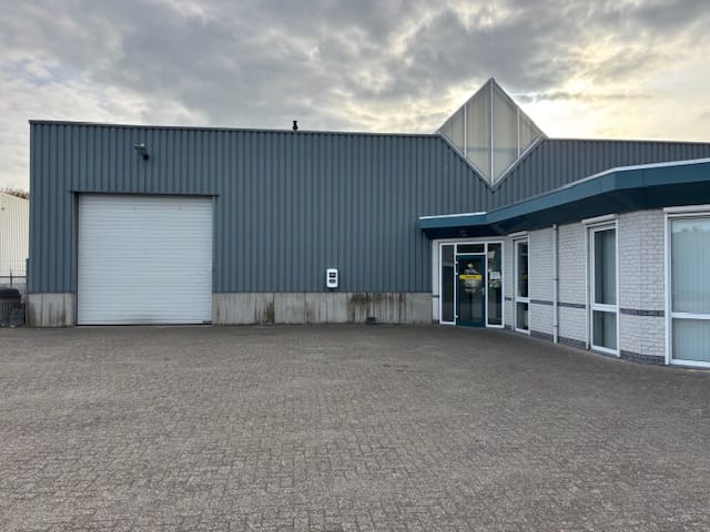 View photo 3 of Pannenweg 333-335