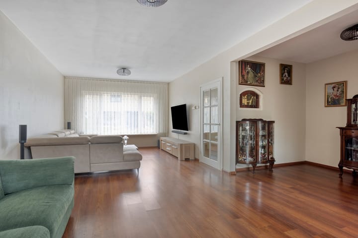 Foto 9 van van Wassenaerstraat 4