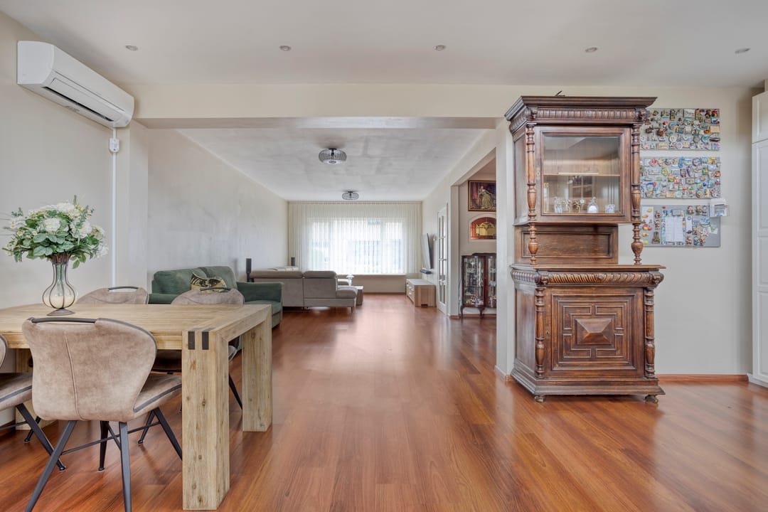 Photo 11 of van Wassenaerstraat 4