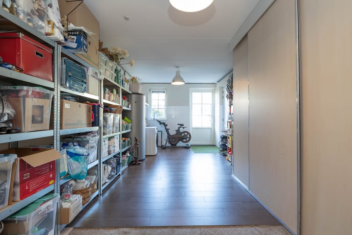 Photo 27 of De Poste 16