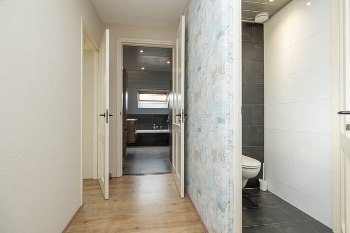 Photo 42 of De Poste 16