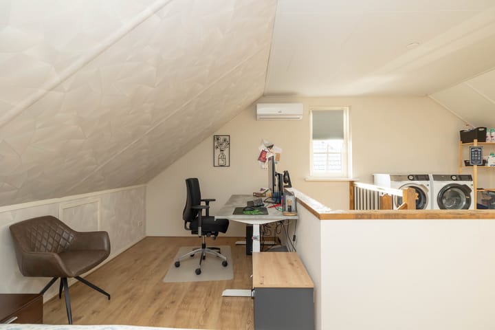 Photo 53 of De Poste 16