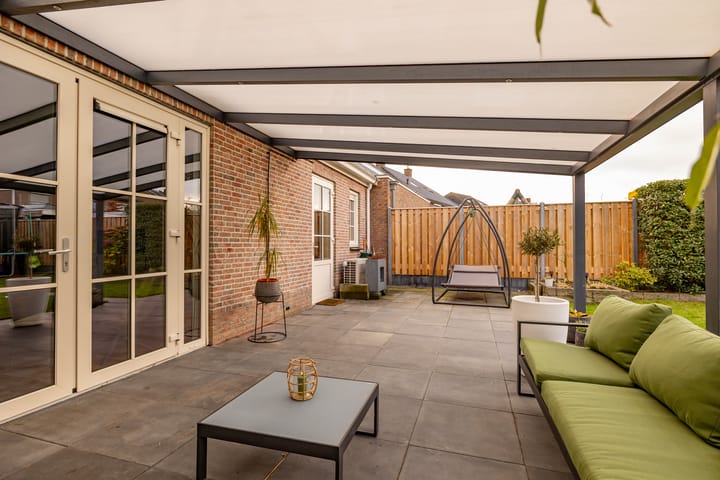 Photo 60 of De Poste 16