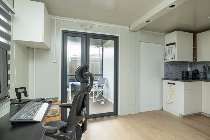 Photo 66 of De Poste 16