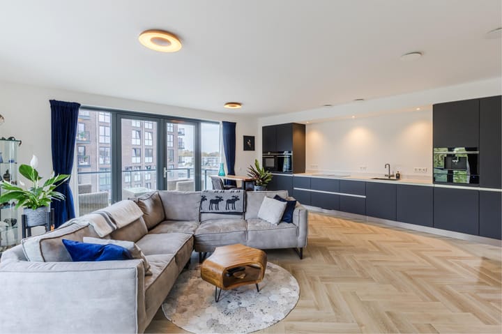 Photo 4 of Westzijde 272-N