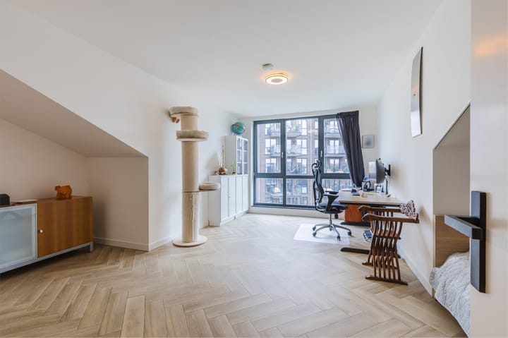 Photo 27 of Westzijde 272-N