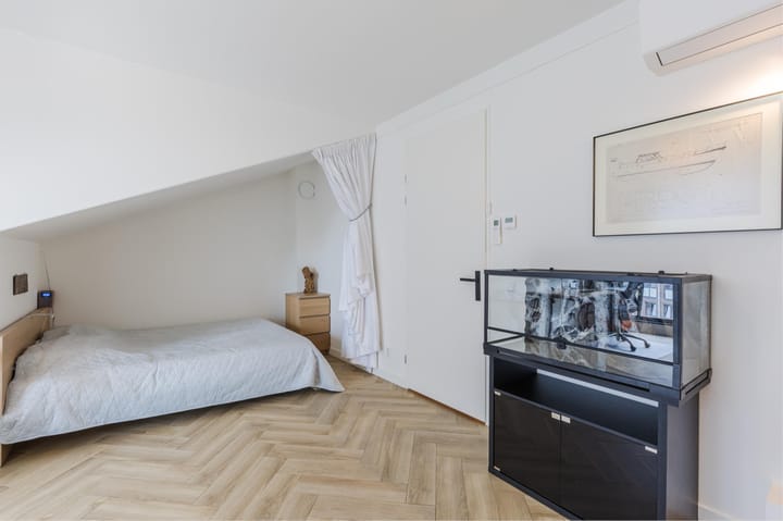 Photo 30 of Westzijde 272-N