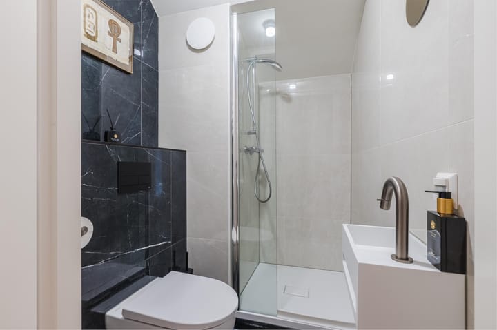 Photo 32 of Westzijde 272-N