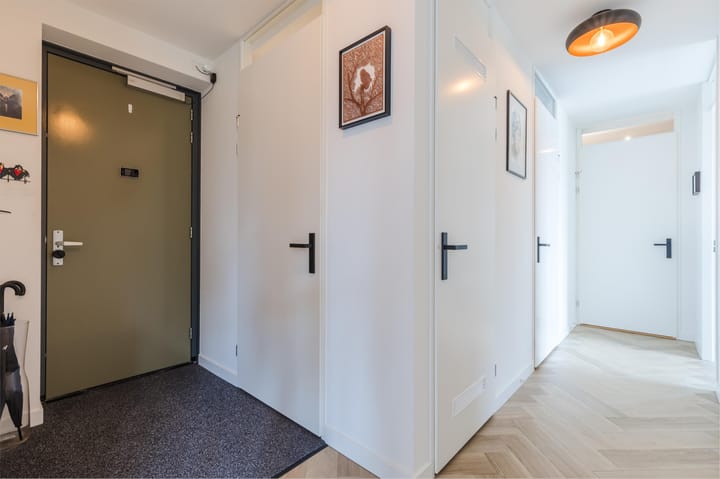 Photo 49 of Westzijde 272-N