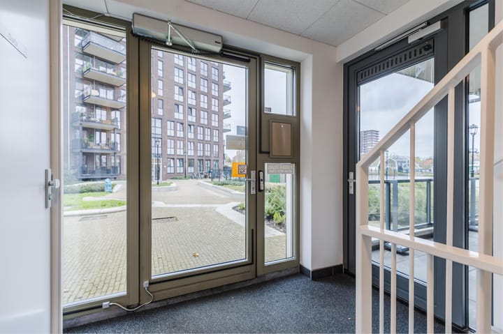 Photo 56 of Westzijde 272-N