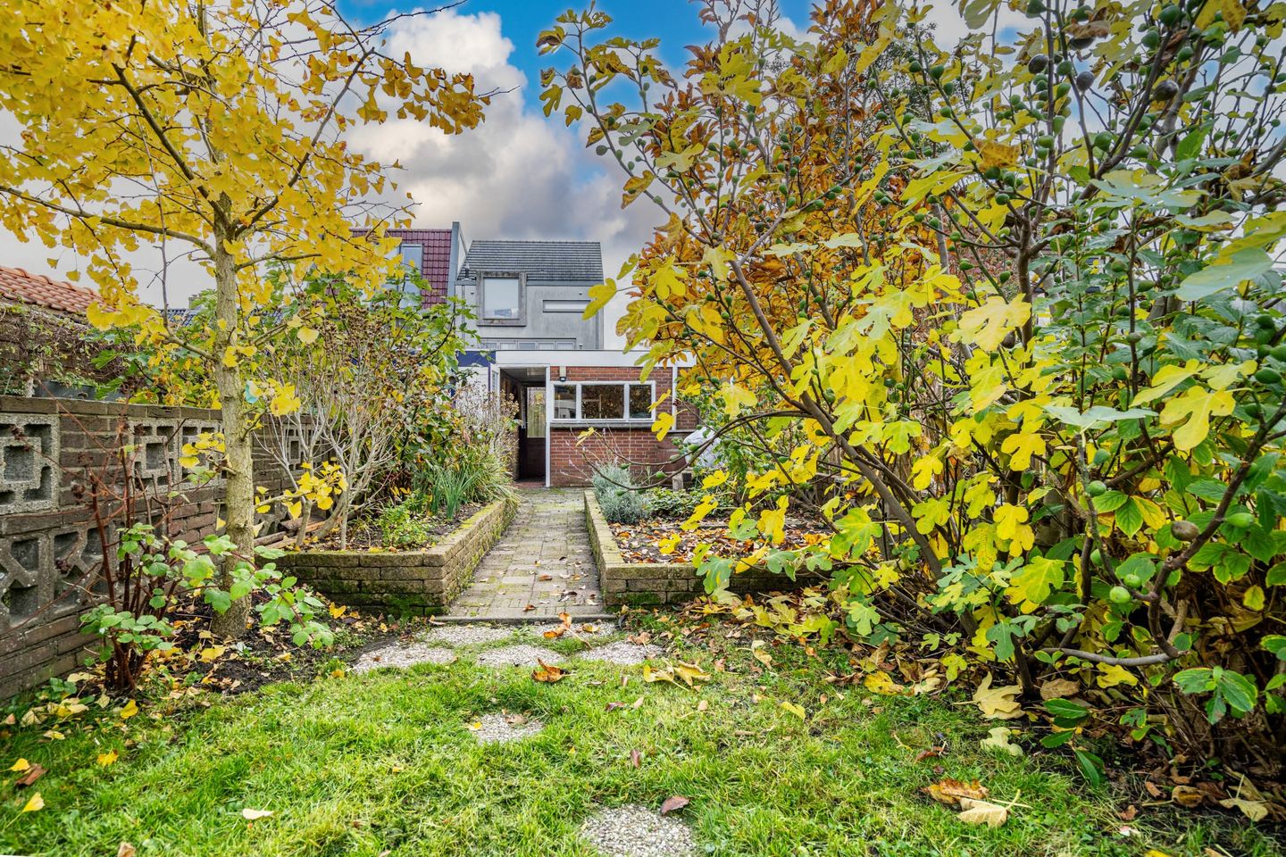 Foto 19 van Bloemistenlaan 9