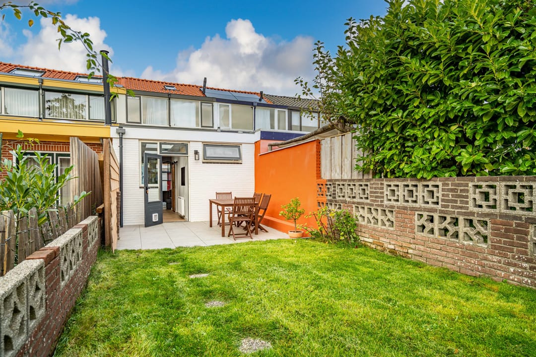 Foto 23 van Bloemistenlaan 9