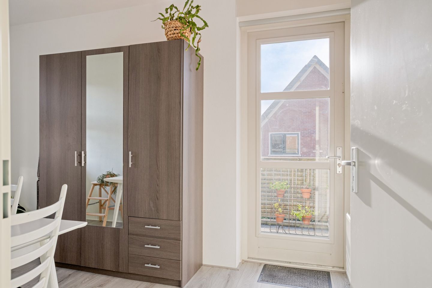 Foto 19 van 2e Wormenseweg 100