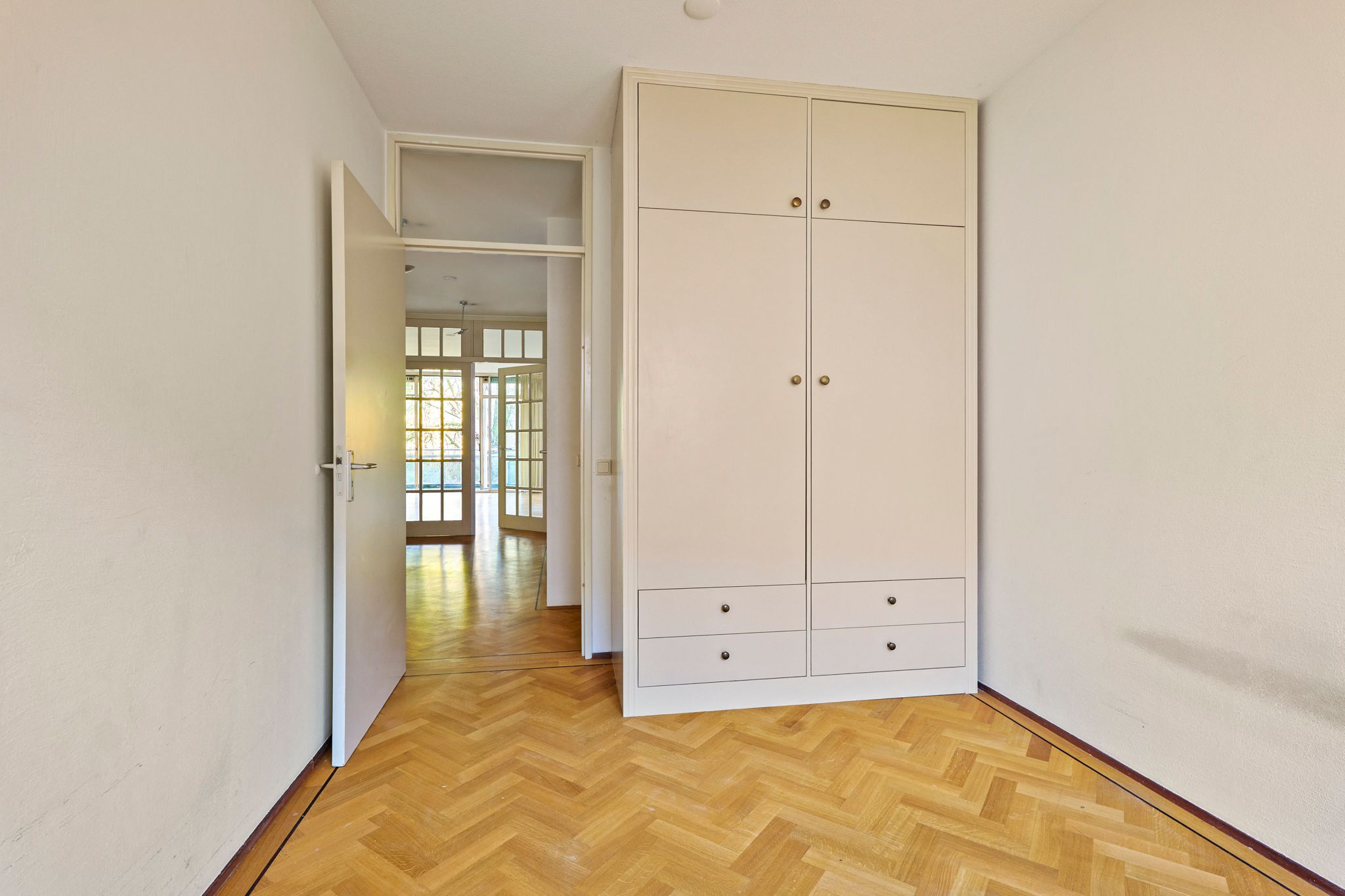 Photo 15 of Pieter de Hoochstraat 7-C