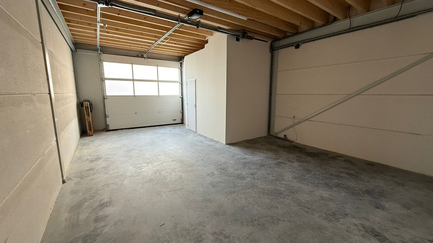 View photo 4 of De Aar 25-C