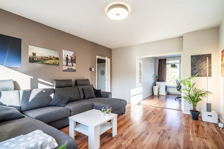 Foto 15 van Peter van Anrooystraat 57